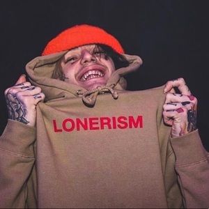 Meet your Posher, Karissa